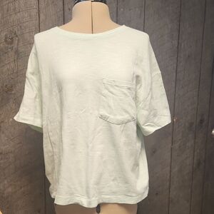 Universal Thread Light Green Tee with Pocket